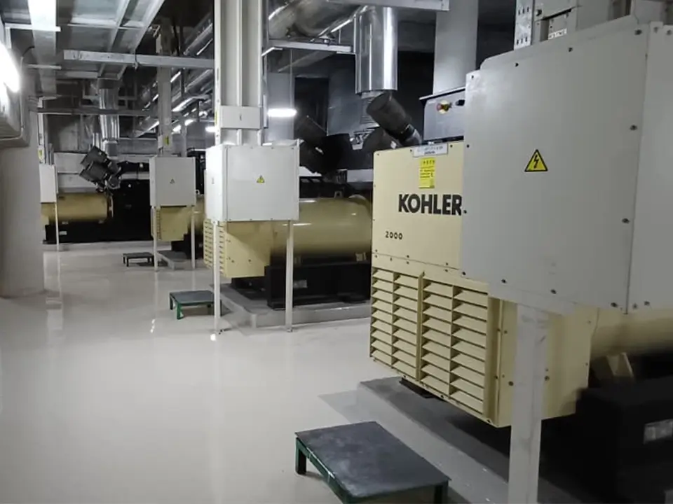 Genset untuk mendukung kebutuhan daya cadangan pusat perbelanjaan